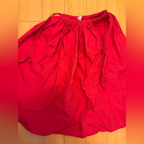 Lilian Lui for Lisa says gah red drawstring skirt - Picture 1 of 5